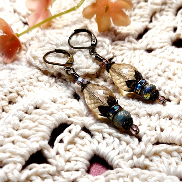 Romantic Victorian drop earrings new handmade - Picture 4 of 12